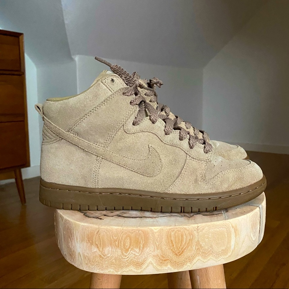 Women’s Nike x A.P.C. Dunk High - VERY RARE